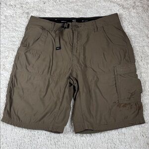 Prana Men's Tan Cargo Shorts with adjustable Belt, Size 33 Waist
